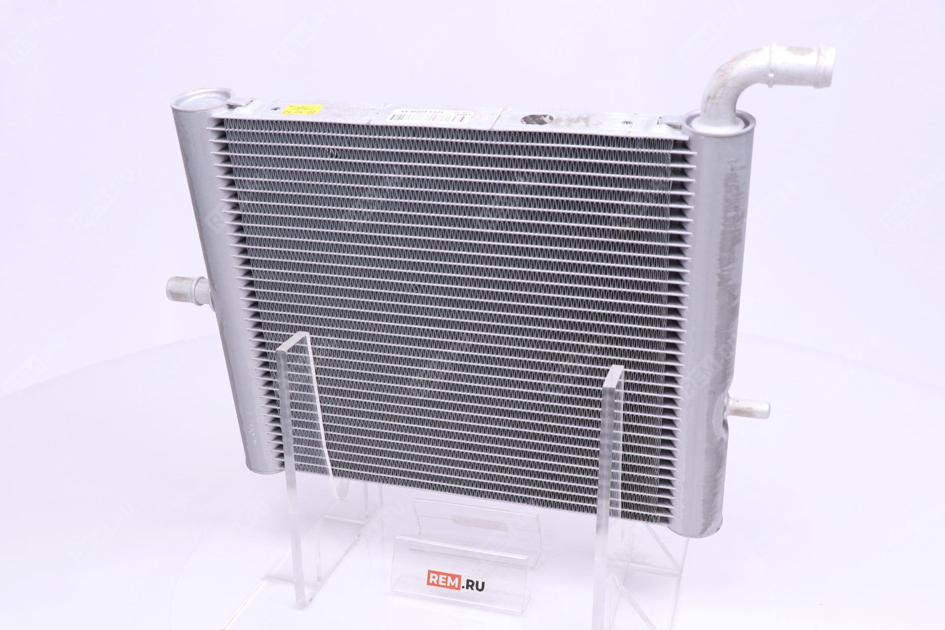  LR062670  радиатор охлаждения двигателя (фото 3)