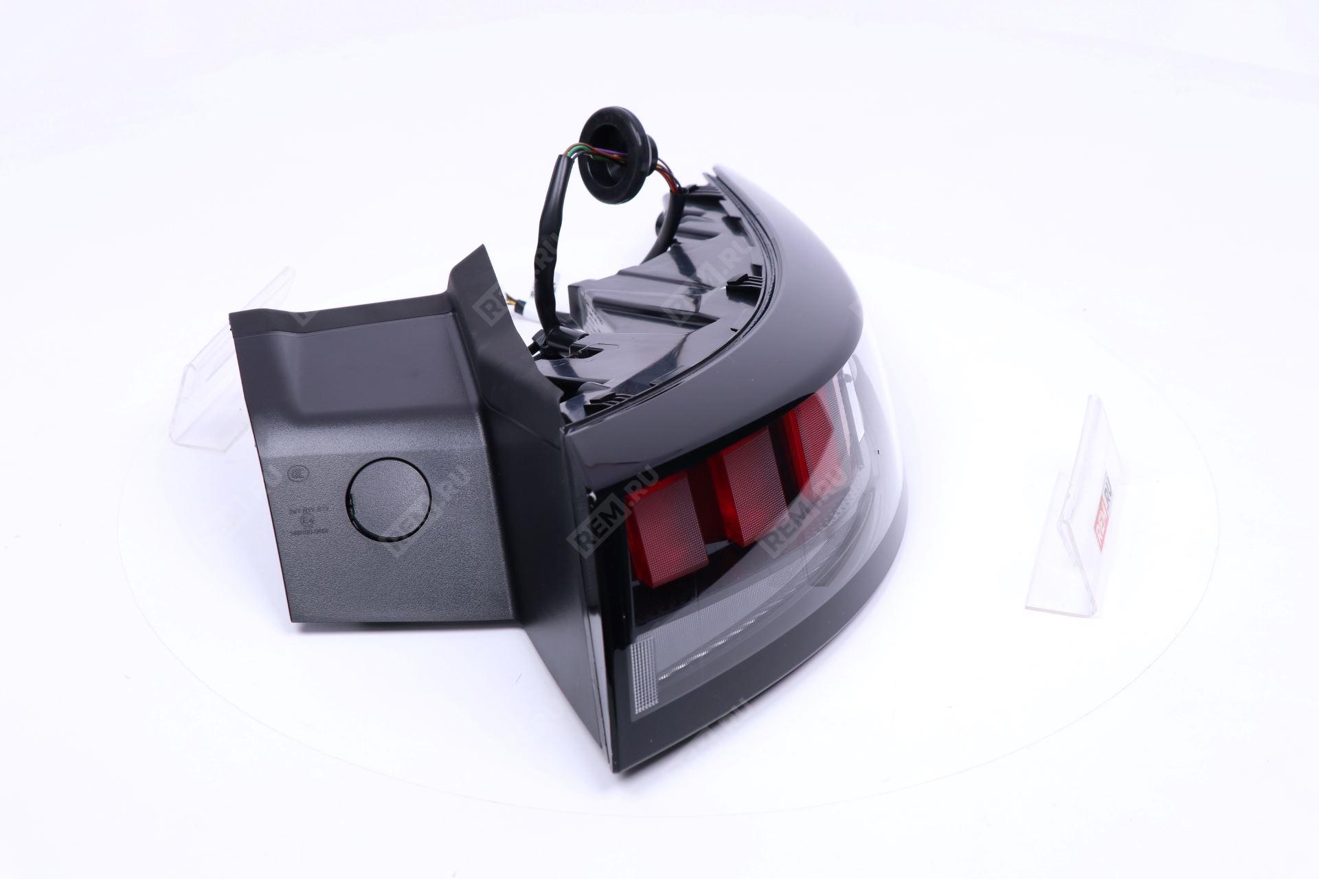  605000785AA  фонарь задний правый (фото 4)