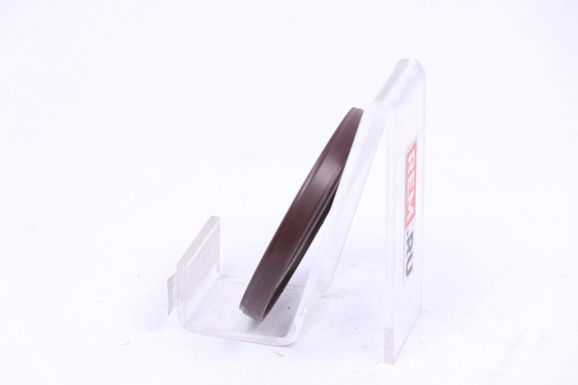 Сальник хвостовика редуктора Nissan 331117S110 сальник хвостовика редуктора (фото 2)