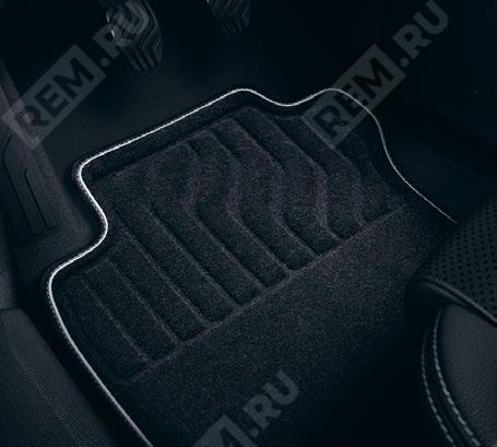  749001558R  комплект текстильных ковров салона (фото 1)