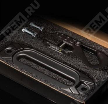  TNK0027  самофиксирующийся крюк лебедки с клюзом off-road tank (фото 1)