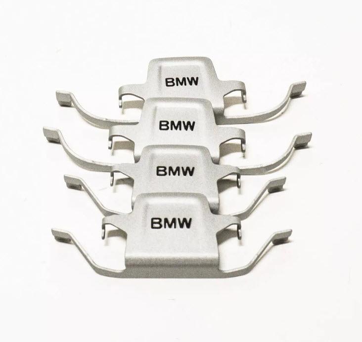  34112359854  комплект удерживающих скоб с дизайном bmw (фото 2)