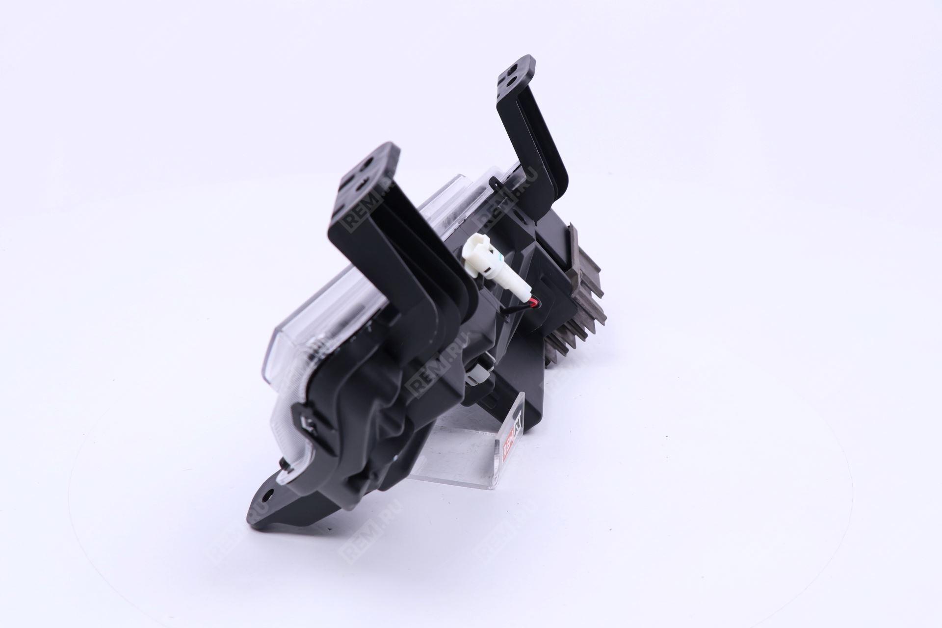  7054024900  фонарь дхо левый (фото 2)