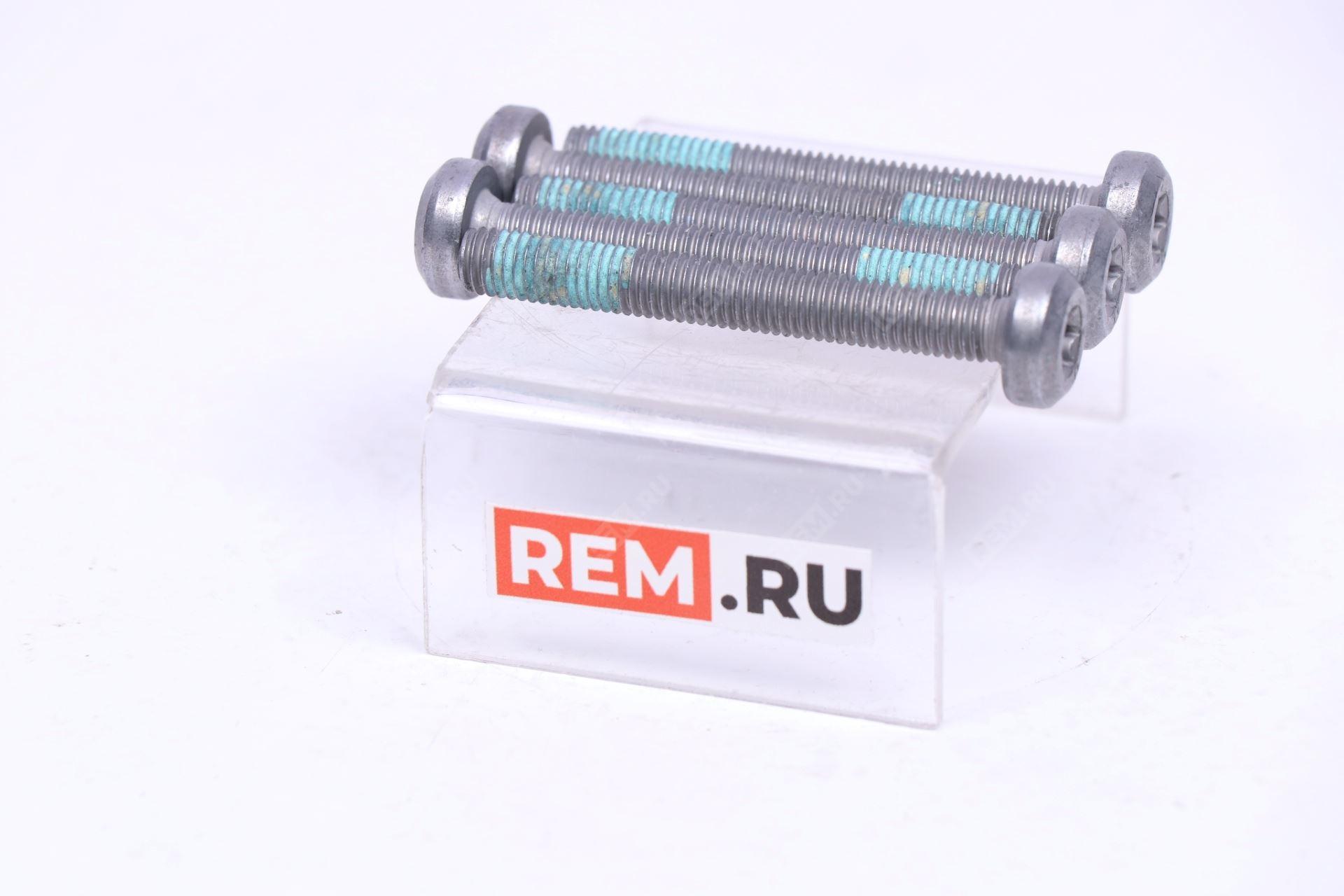  32106891831  болты электродвигателя к рейке (фото 3)