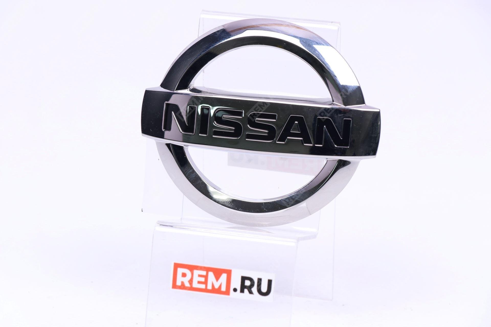  908904EM3A  эмблема задняя (фото 1)