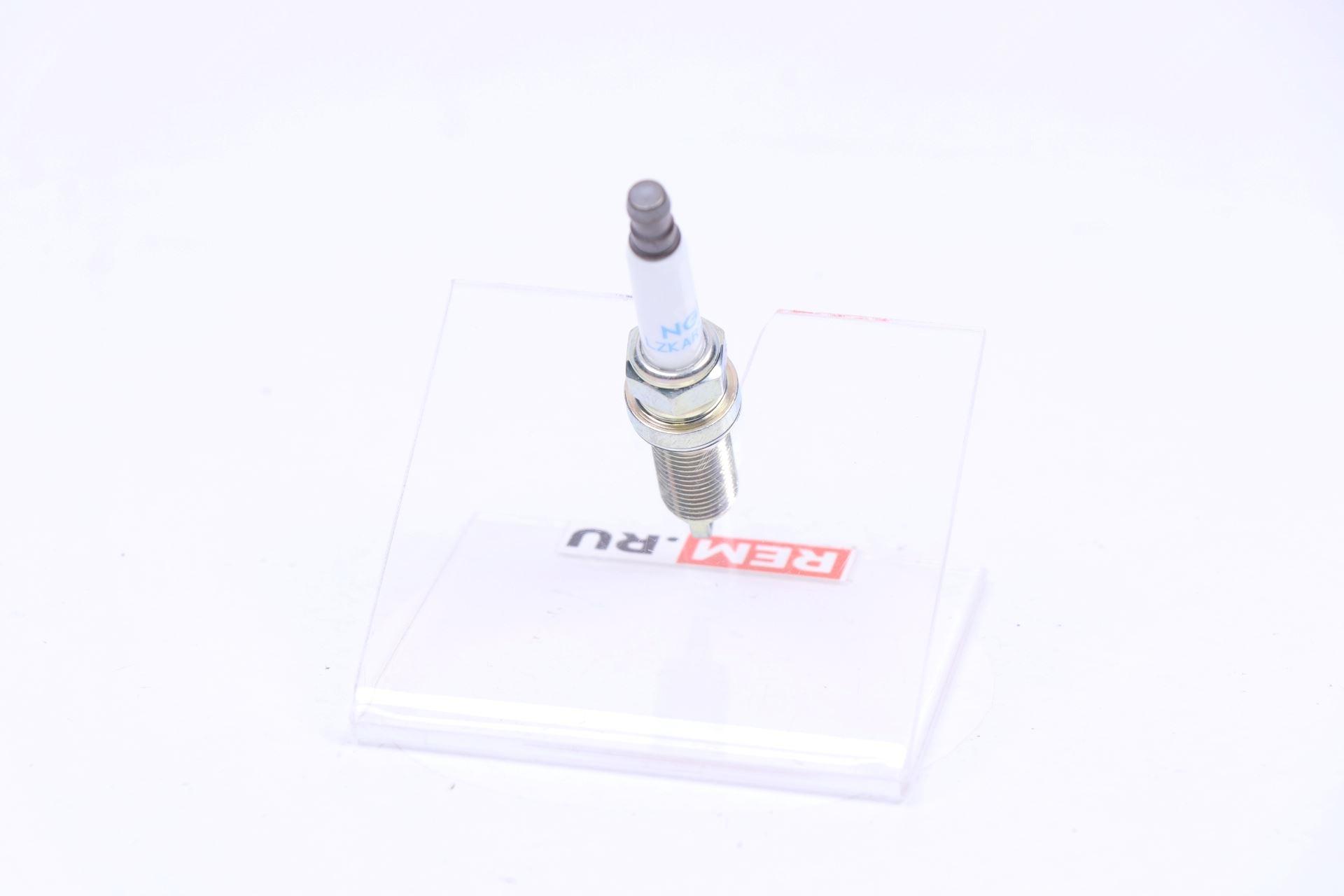 Свеча зажигания Nissan B240100Q0F свеча зажигания (фото 3)