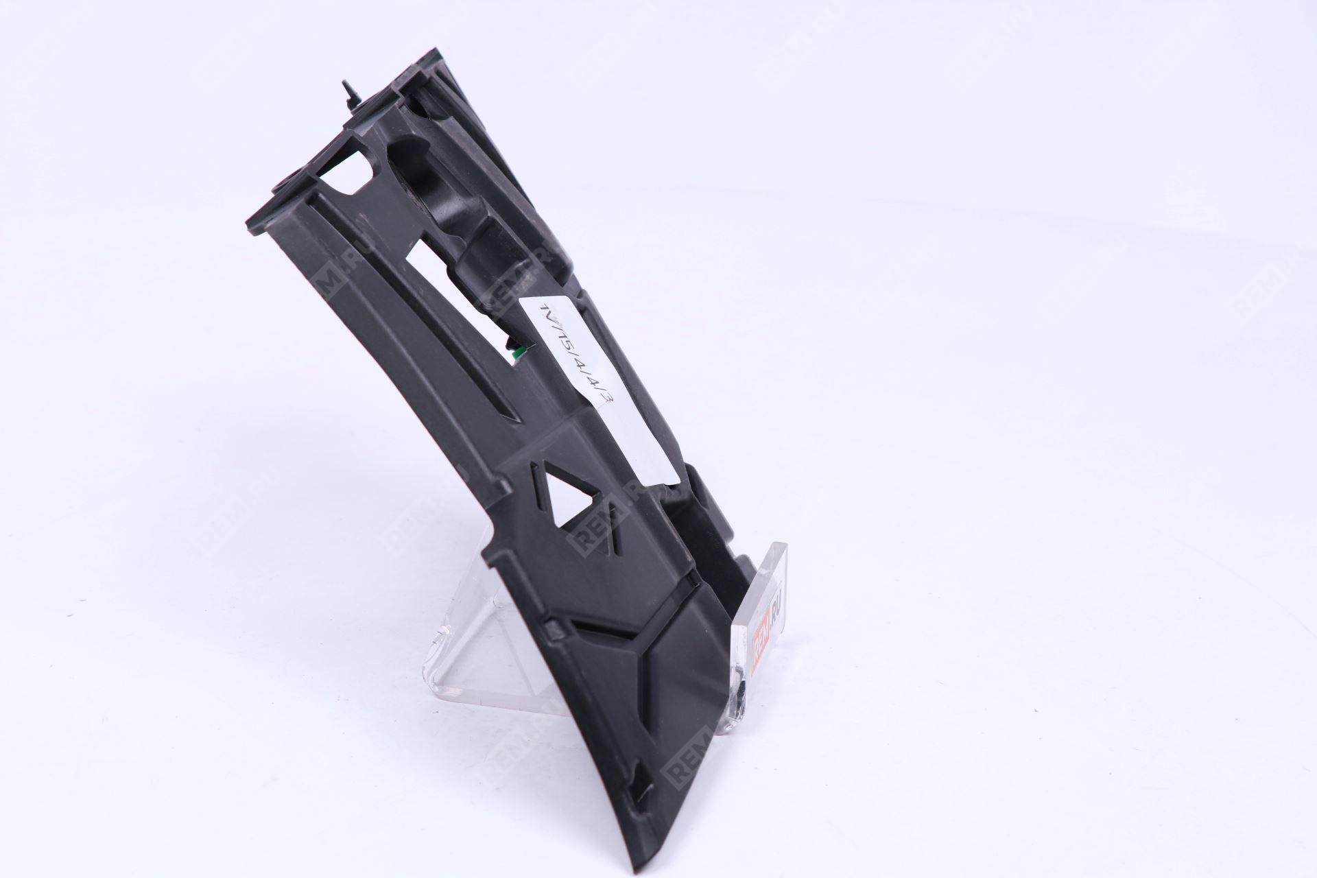 Кронштейн переднего бампера левый Volvo 31425161 кронштейн переднего бампера левый (фото 4)