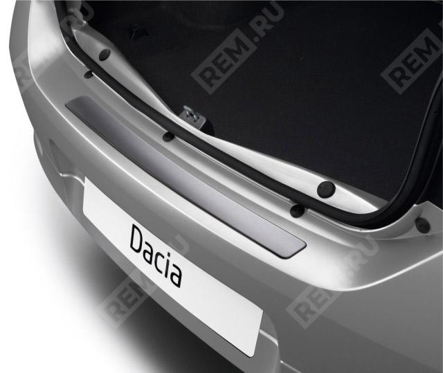  8201362920  накладка на порог заднего бампера, пластик (фото 1)