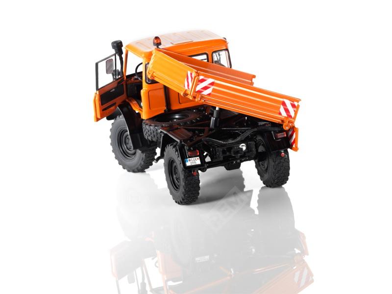  B66041213  модель unimog u 406, u84 / 900 полностью стальная кабина для коммунальных служб 1971-1989, 1:32, оранжевый (фото 2)