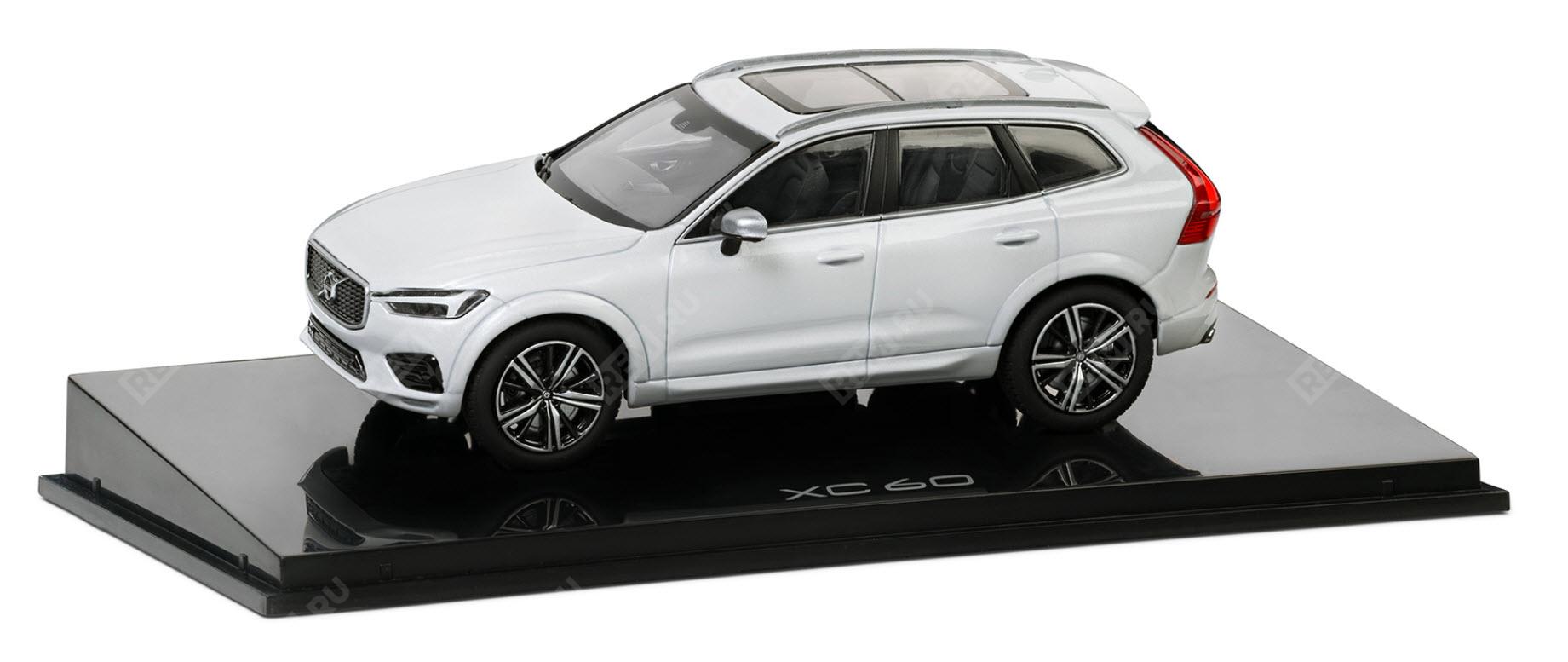 30673950 Купить Модель автомобиля Volvo XC60, Crystal White, 1:43 - купить  в интернет-магазине REM.RU