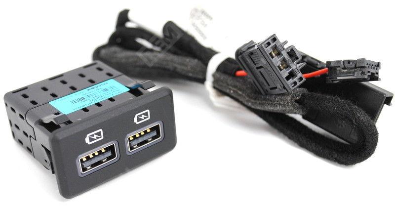  KE930HV500  двойной usb-разъем для пассажиров второго ряда (фото 1)