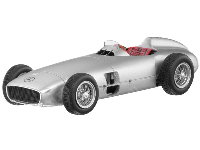  B66040584  модель авто гоночного автомобиля 1954 год, 1:43 (фото 1)