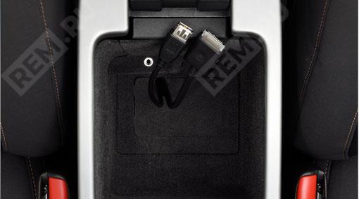 Кабель для USB и iPod® Volvo 31316394 кабель для usb и ipod® (фото 1)