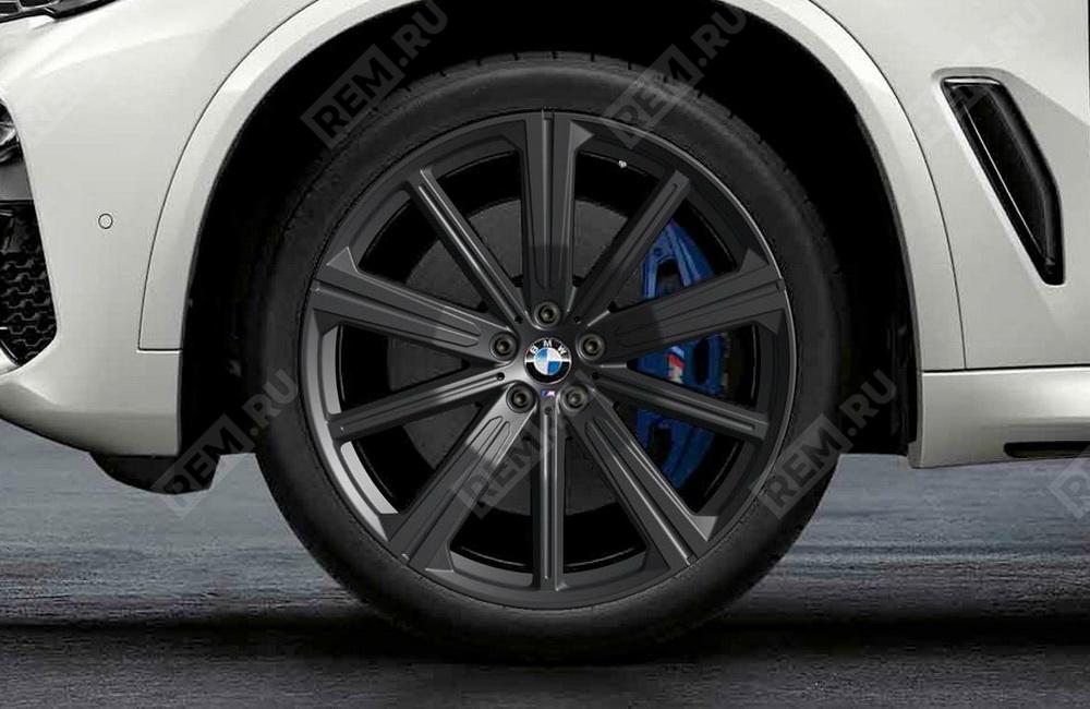  36112459621  комплект летних колес в сборе r22 star-spoke 749m black matt, pirelli p zero, rdci (фото 1)