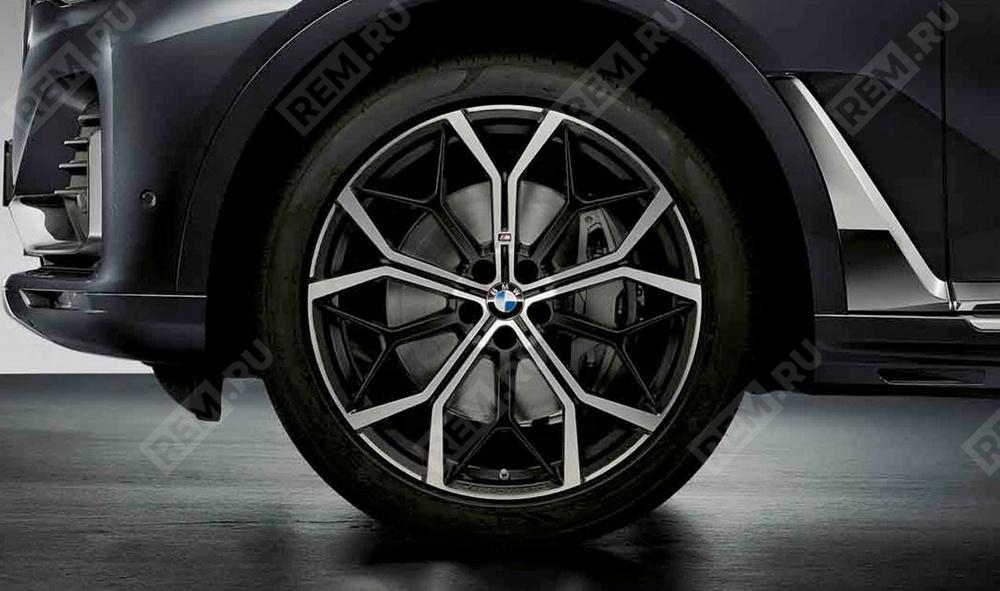  36112459601  комплект летних колес в сборе r22 y-spoke 785m bicolor, pirelli p zero runflat, rdci (фото 1)