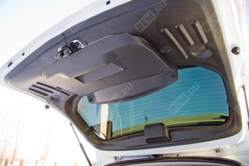  7711821174  облицовка двери багажника (фото 2)