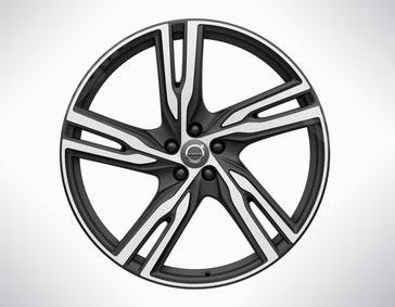 Диск литой 22" Matt Black Diamond Cut Volvo 31414723 диск литой 22" matt black diamond cut (фото 1)