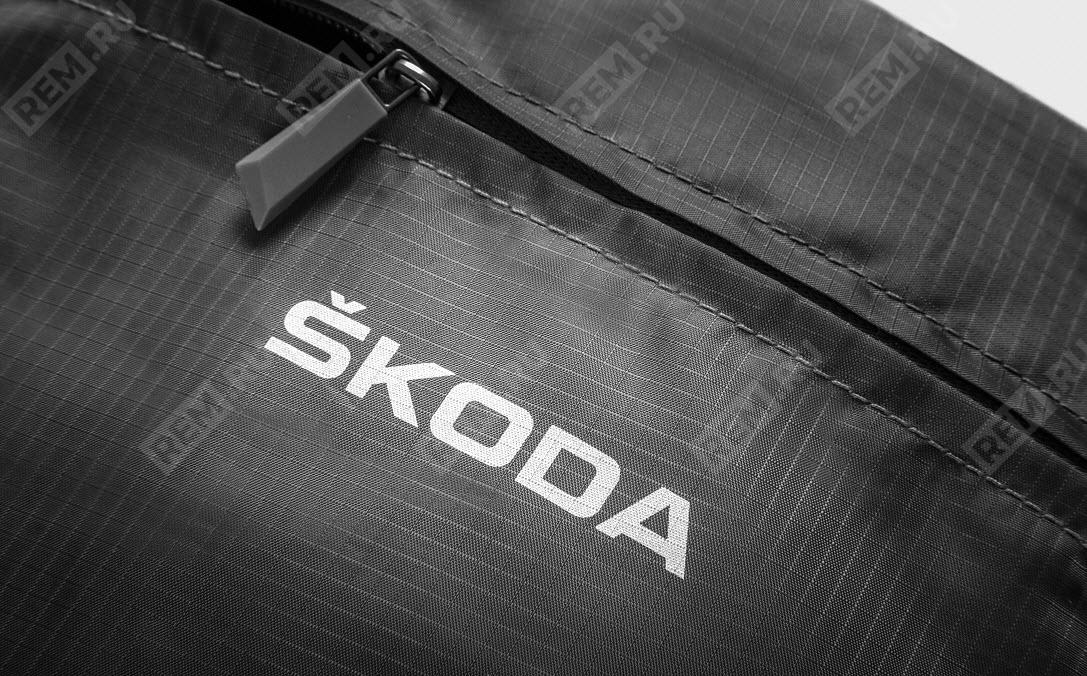  000087327J  складной рюкзак skoda (фото 4)