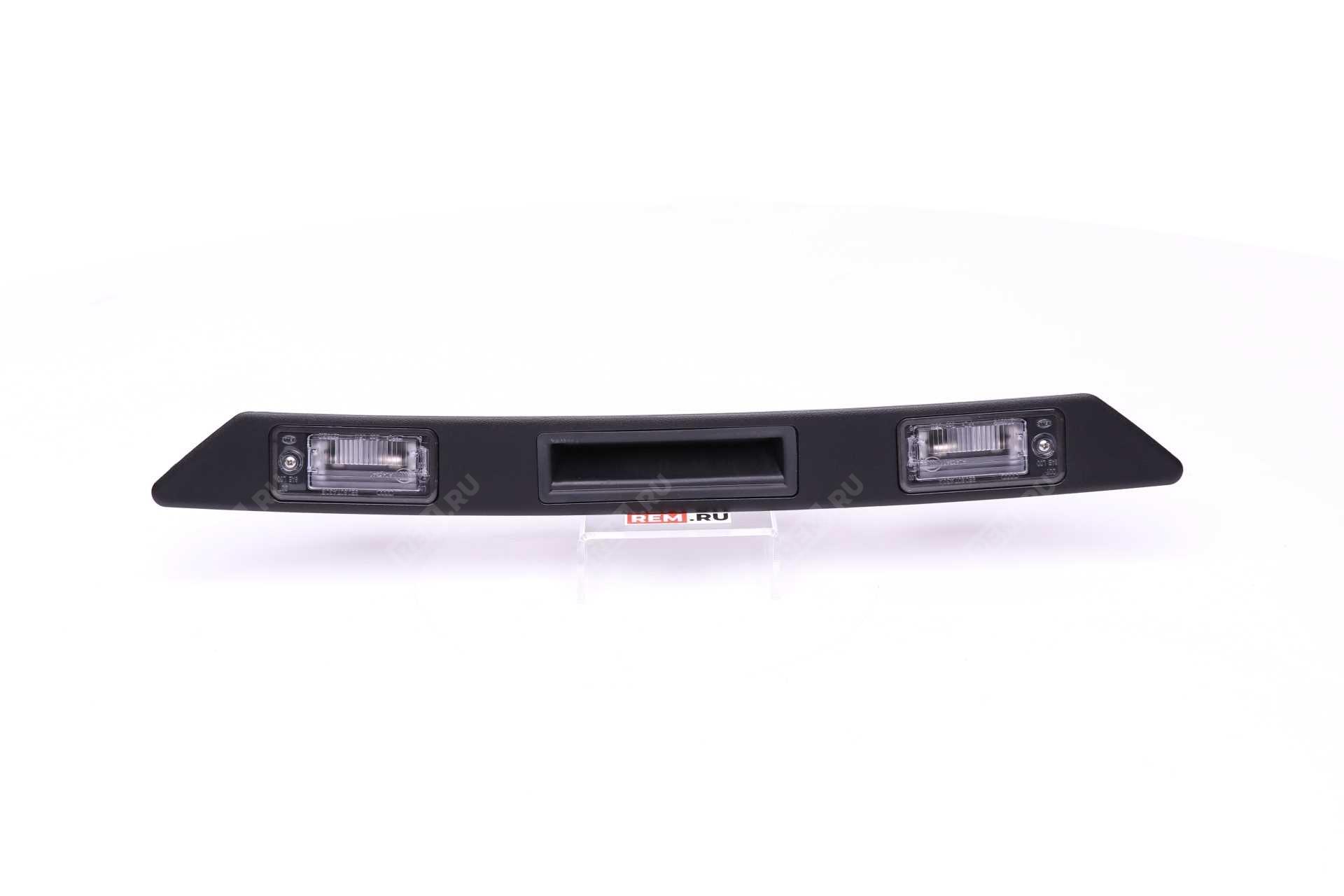  8P48275743FZ  ручка открывания крышки багажника с подсветкой номера (фото 1)