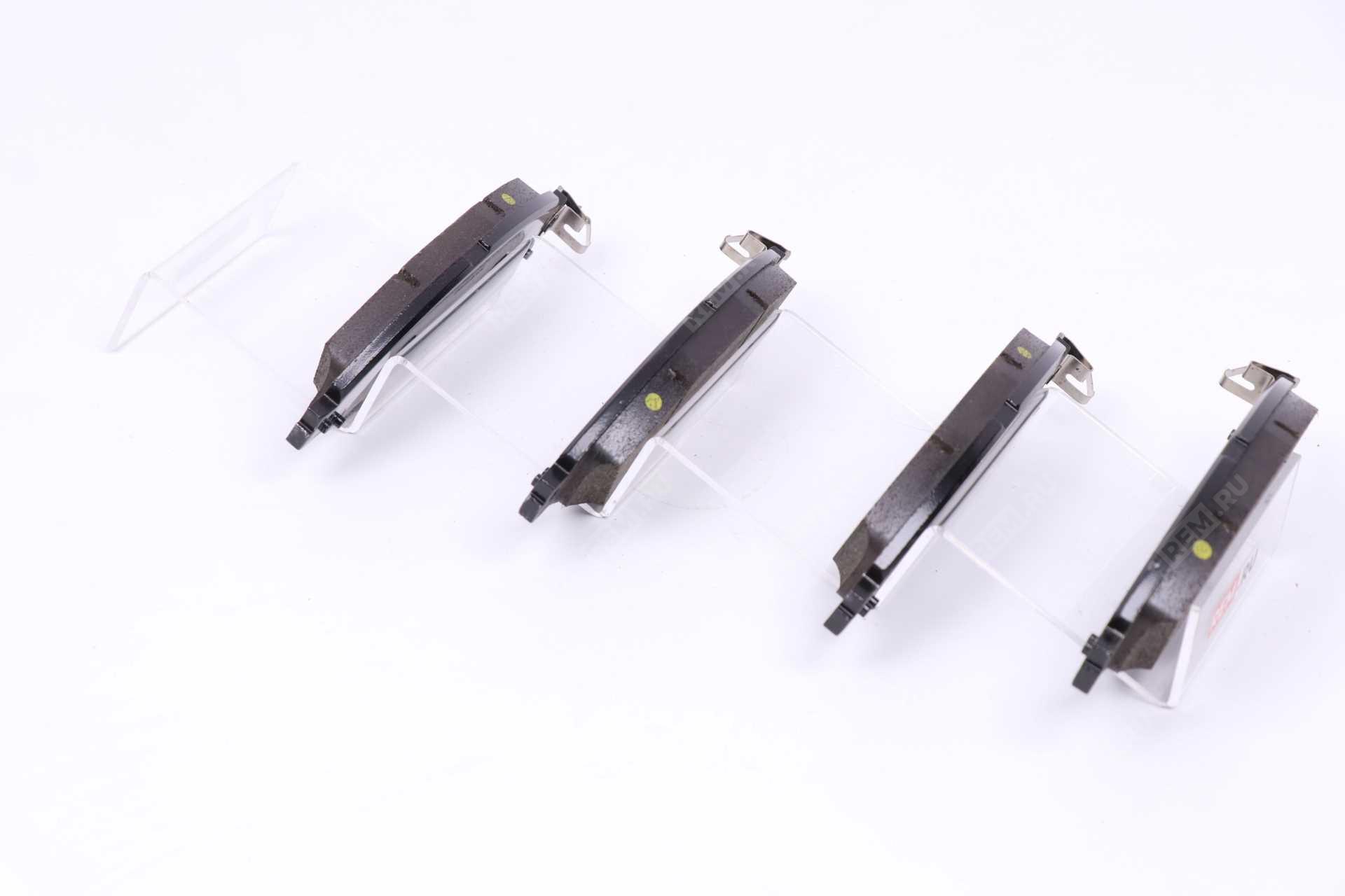 Колодки тормозные передние Infiniti, Nissan  D10603JA0B  колодки тормозные передние (фото 2)