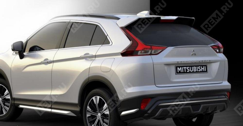  MZ576849EX  накладка заднего бампера аэродинамическая, серебристая (фото 1)