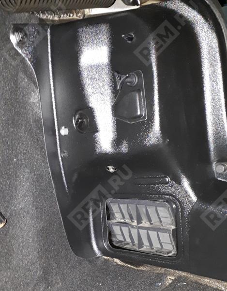  7711821962  накладки порога багажного отделения боковые (фото 1)