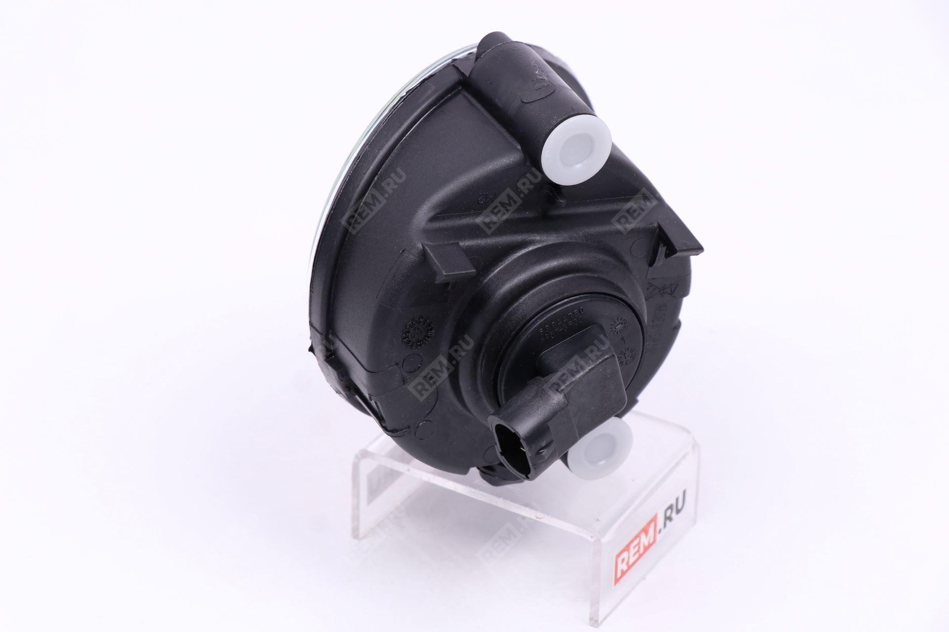 Фара противотуманная левая Renault  7701045718  фара противотуманная левая (фото 2)